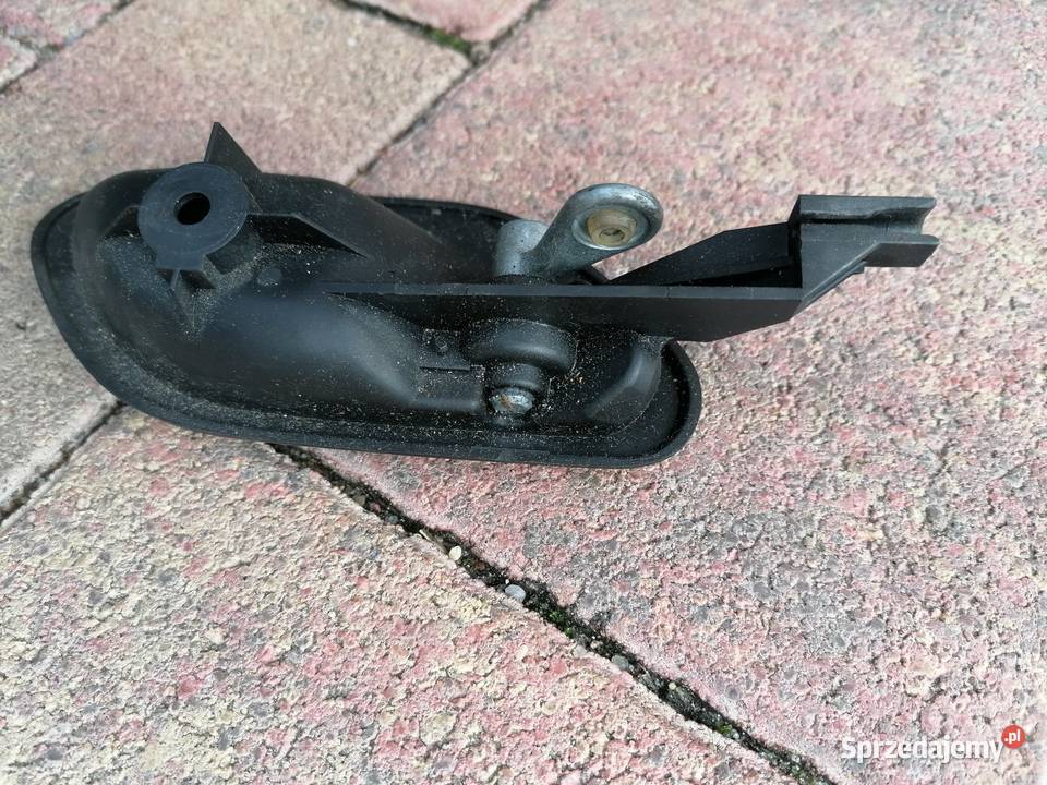 Klamka wewnętrzna drzwi lewa BMW OE 8226049