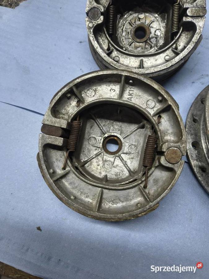 Piasta tył szczękotrzymacz WSK 125 Rzeszów