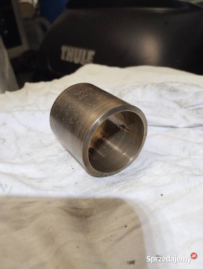 Tulejka tuleja brąz 44x44x38 podkarpackie