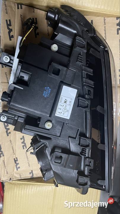 Lampy e83 BMW X3 200309 200808 Czarnca sprzedam