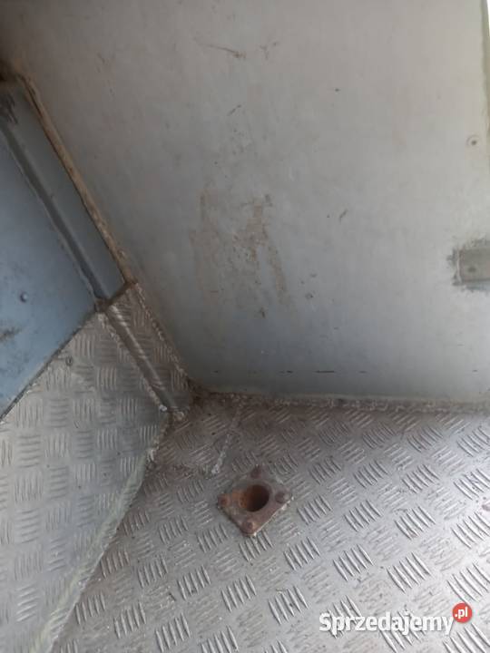 Bus do przewozu zwierząt Rzgów