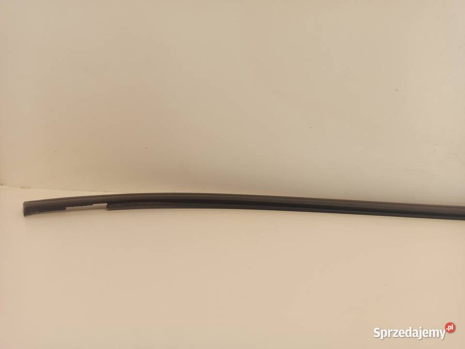 SUZUKI SWIFT MK8 USZCZELKA DACHU LEWA 2022R