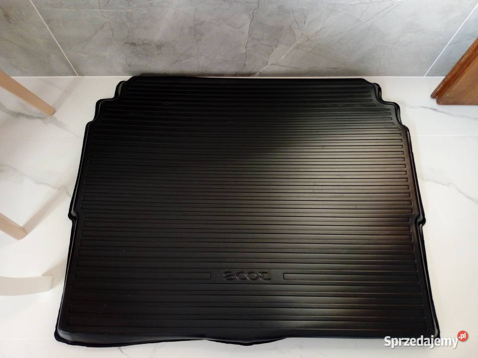 Oryginalna mata bagażnika do samochodu Peugeot Dywaniki Ostroróg sprzedam