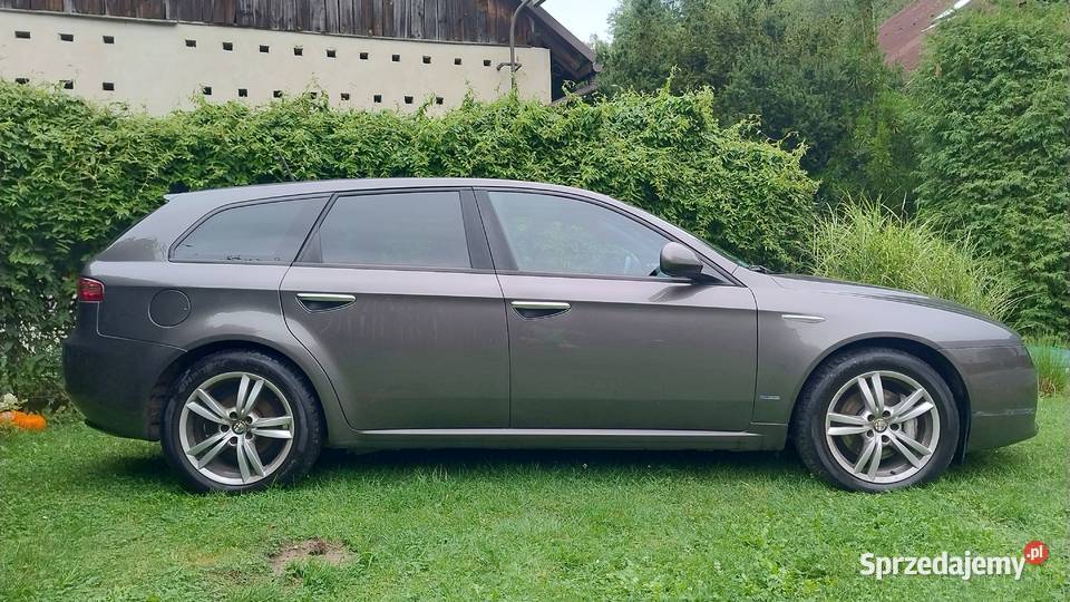 Alfa Romeo 159 20 JTDM 170 Rok produkcji 2009 małopolskie Owczary
