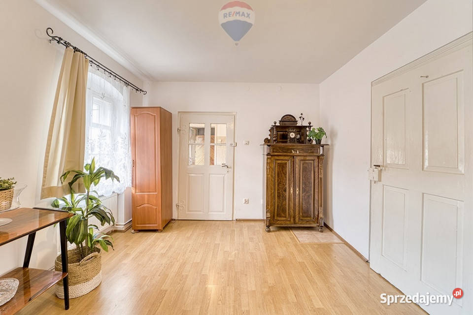 Dom z dużą działką 1700 m pośród jezior Lubrza