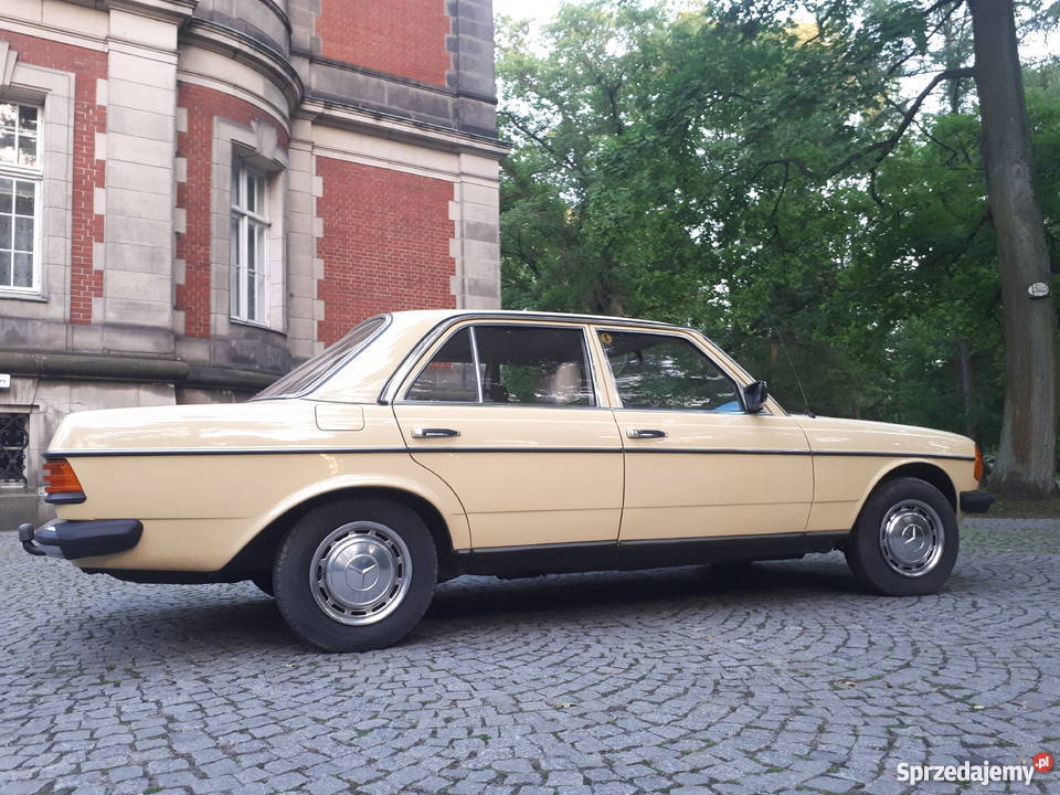 MercedesBenz 300D 1978r 100 zgodny z VIN Będzin sprzedam