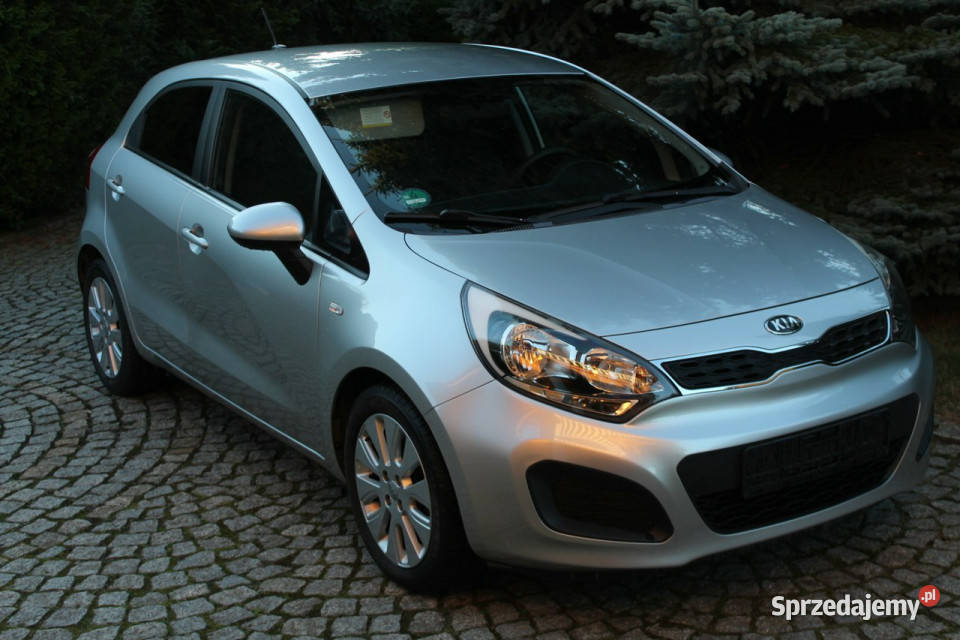 Kia Rio Benzyna Nawigacja Kamera 134 5 drzwi III Rok produkcji 2013 dolnośląskie Lubań