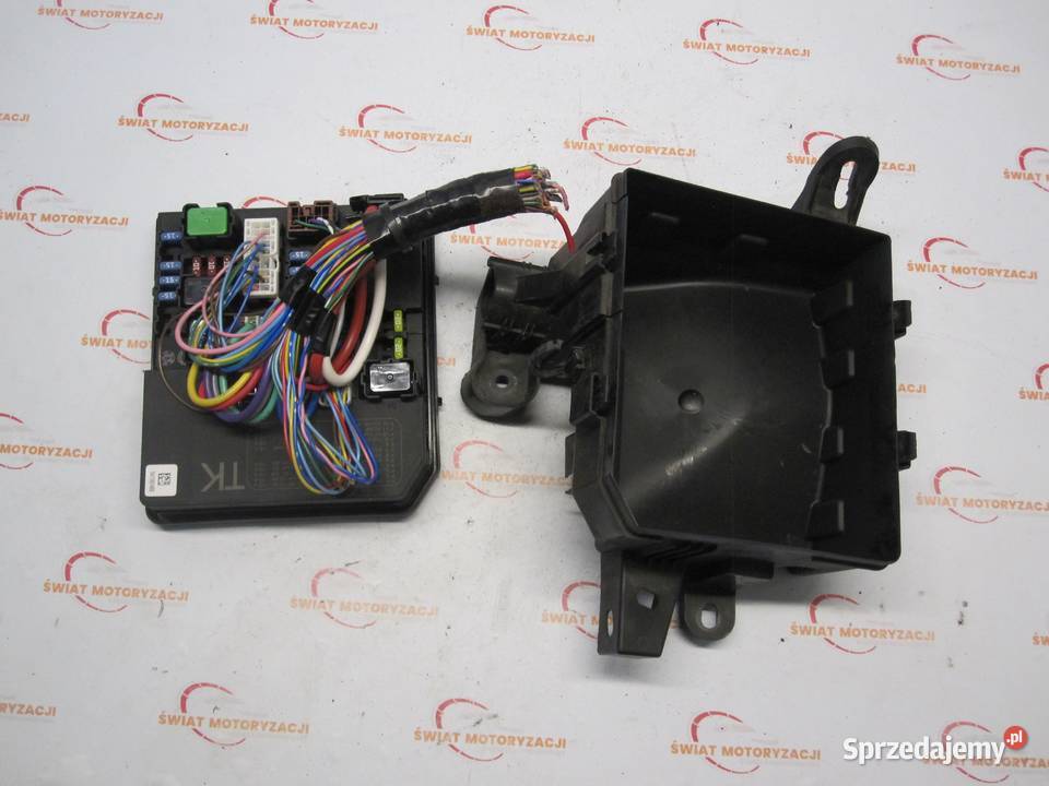 NISSAN JUKE 15r 15 DCI skrzynka bezpieczników Kielce