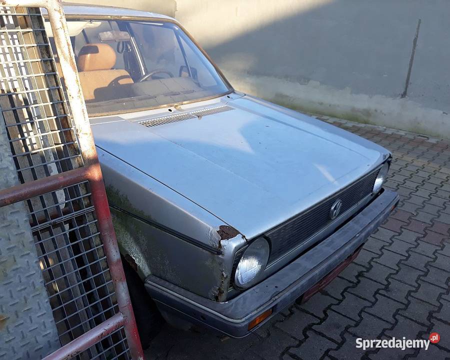 VW Golf I Diesel do renowacji Golf Gołaszyn sprzedam