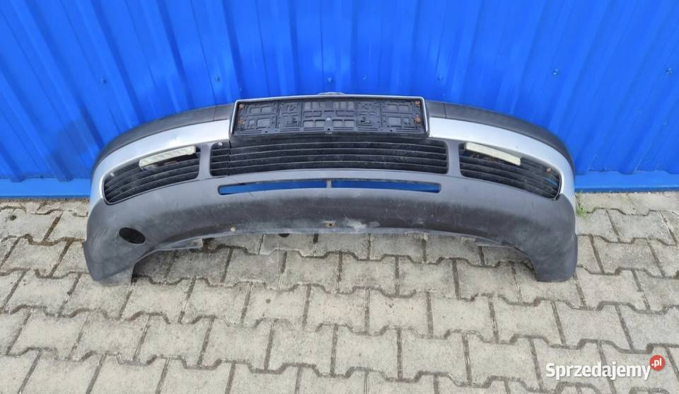 ZDERZAK PRZÓD PRZEDNI VW PASSAT B5 LB7Z SREBRNY osobowe Zderzaki Działoszyce