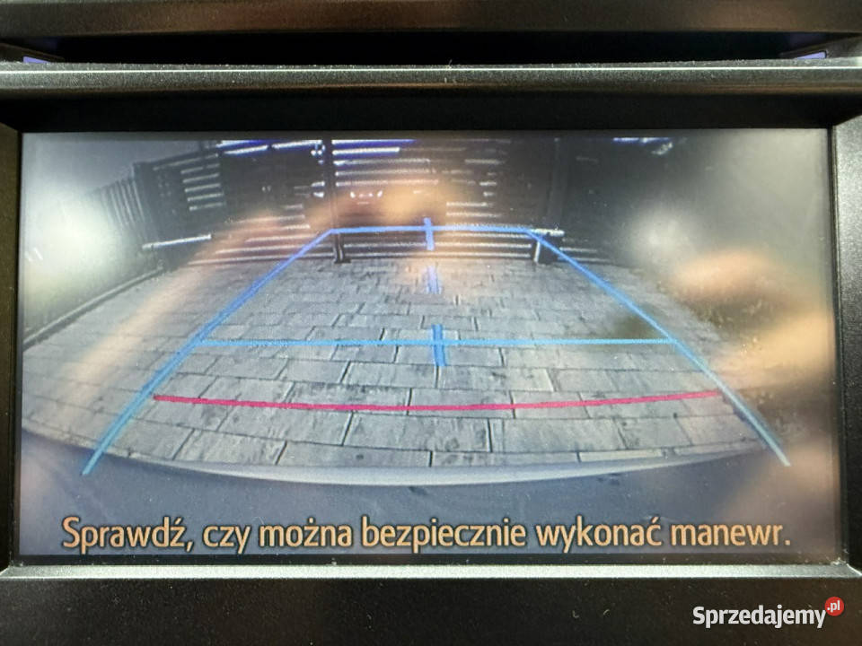 Toyota Auris Hybryda niski przebieg oryginalny Poznań sprzedam