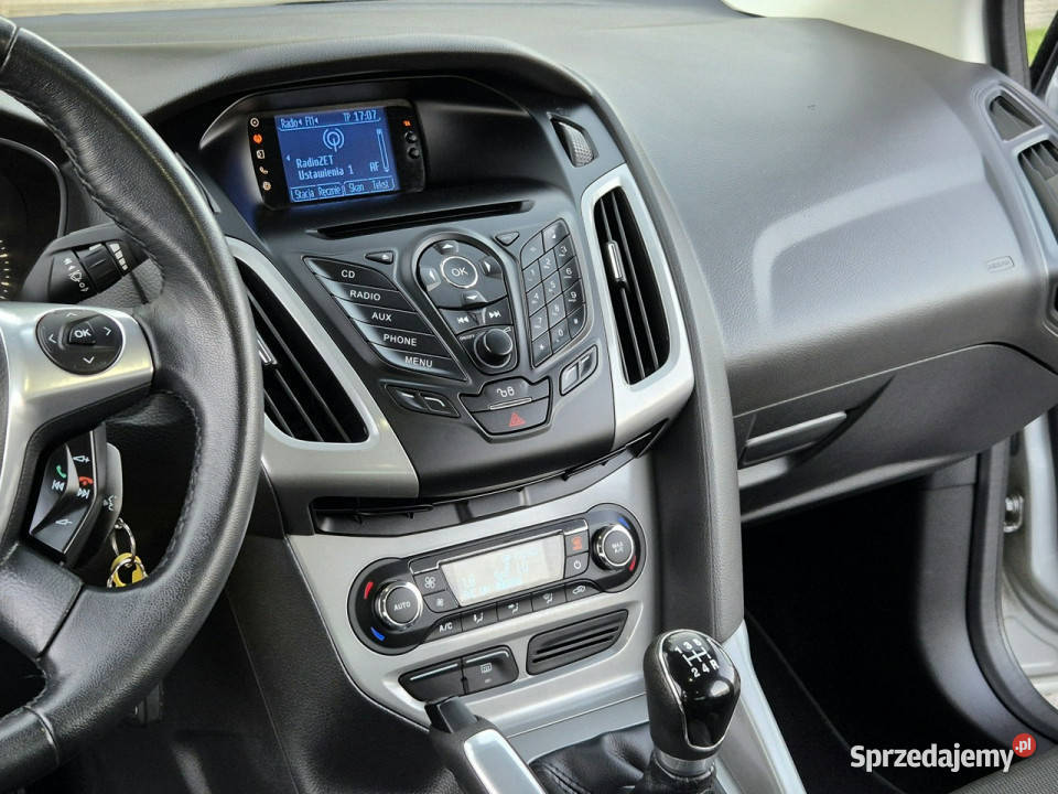 Ford Focus 16MPi 105 Titanium wielofunkcyjna kierownica Węgrów
