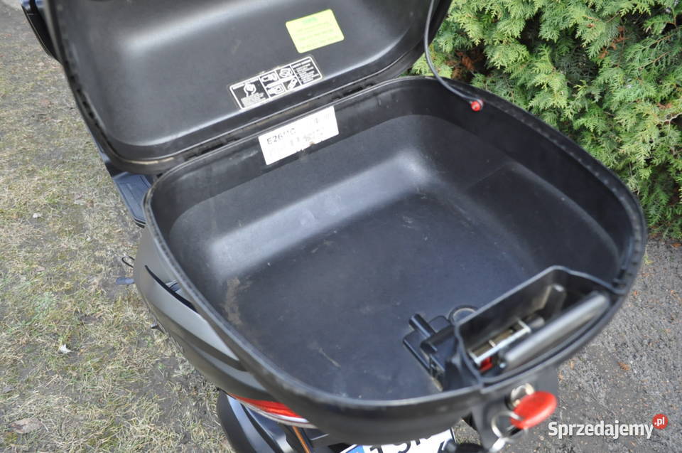 Suzuki AN 400 Burgman nowy model LED ABS Skarżysko-Kamienna sprzedam