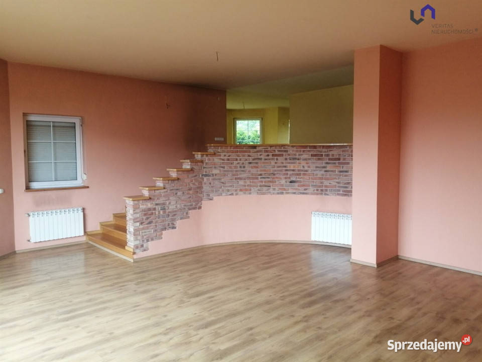 Dom wolnostojący Chybie 39652m2
