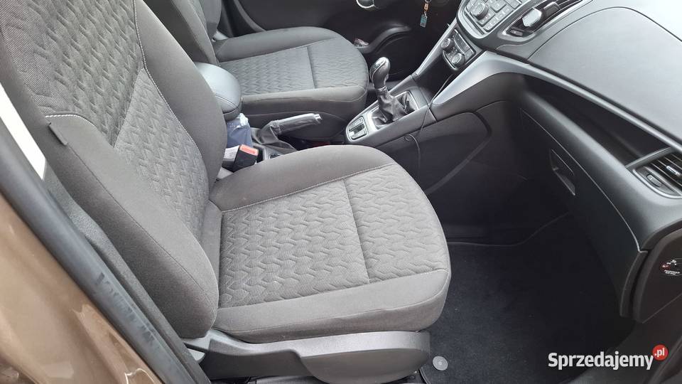 Sprzedam Opel Zafira 2014 r manualna Pabianice