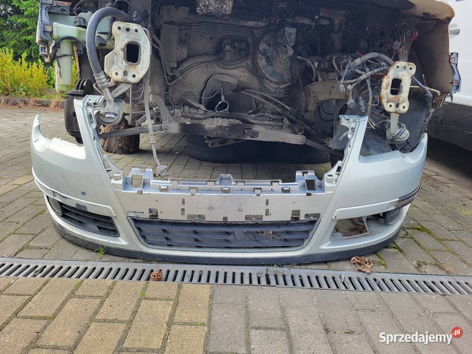 VW Passat B6 zderzak przód Gościcino