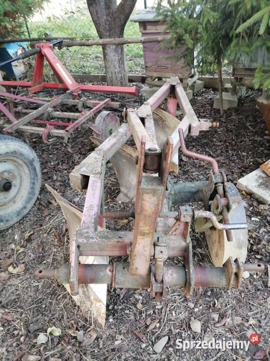 Pługi 3 skibowe Maszyny uprawowe Dubiecko