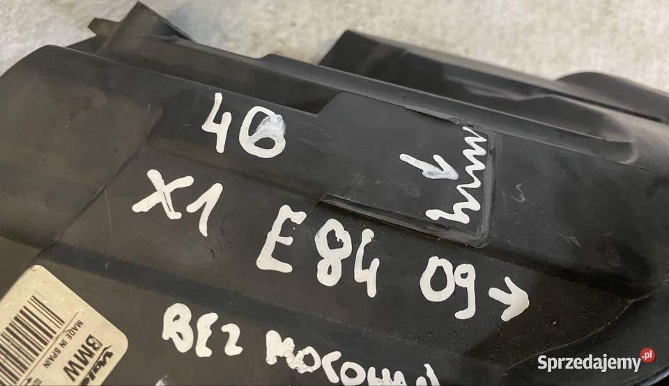 Lampa prawy przód BMW X1 E84 zwykła 89093494 śląskie Jasienica
