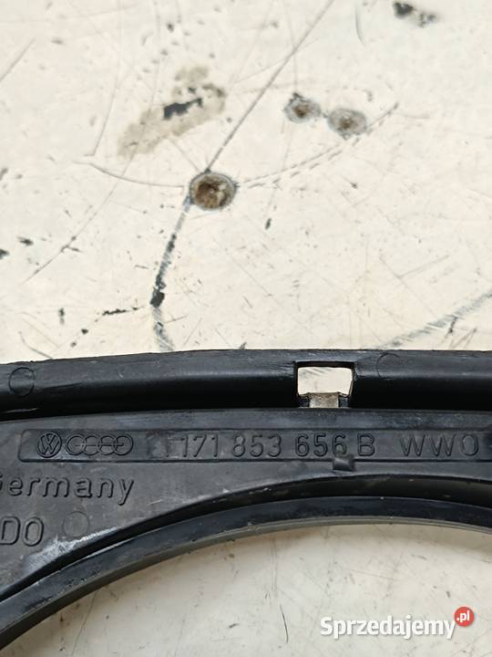 Pierścień mocujący lampę Volkswagen 171853656b Części montażowe Oświetlenie sprzedam