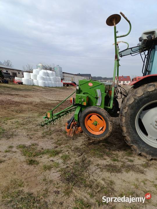 Siewnik zbożowy amazone d8 Jedwabne