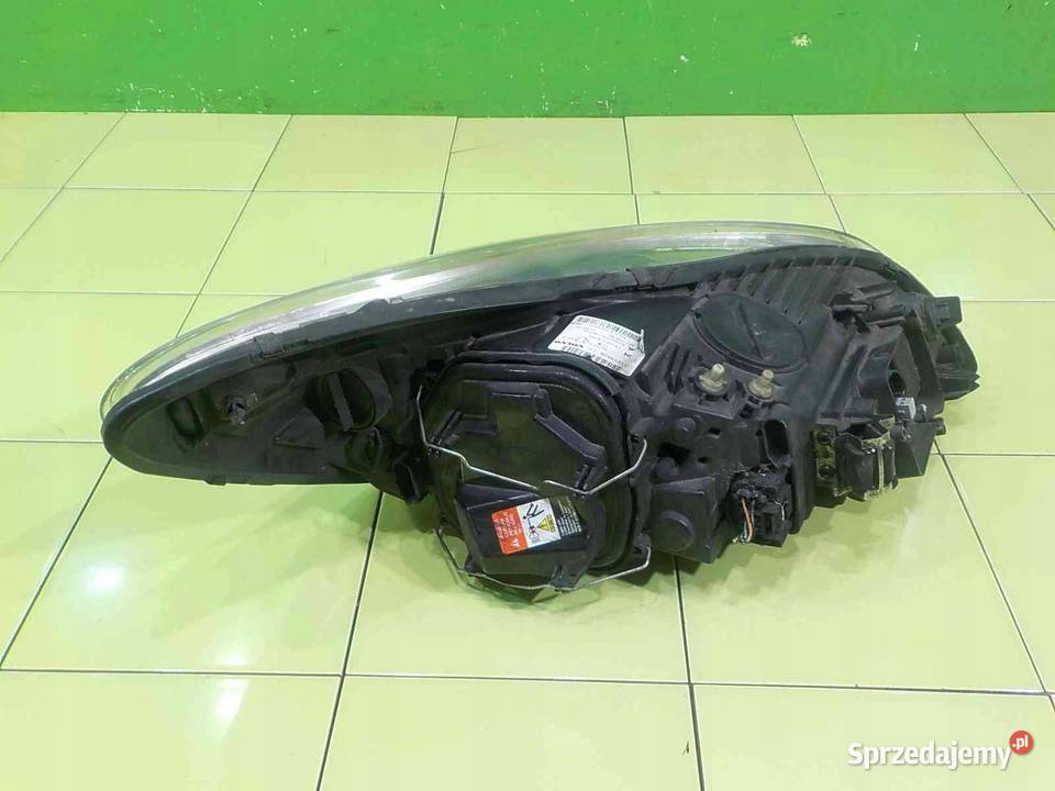 VOLVO C30 LIFT 16 D 10r XENON lampa lewa przod Suków