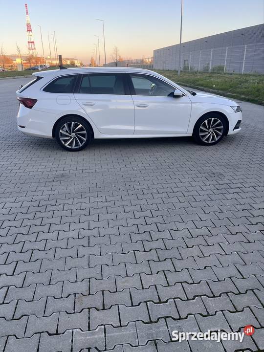 Skoda octavia 4 przyciemniane szyby łódzkie sprzedam