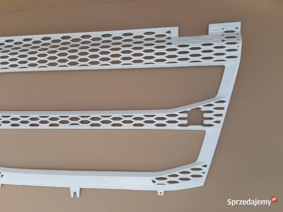 VOLVO FH5 GRILL ATRAPA CHŁODNICY 78524050 ciężarowe Karoseria lubuskie Trzciel