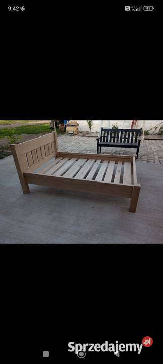 Łóżko z litego drewna dębowego Postolice sprzedam