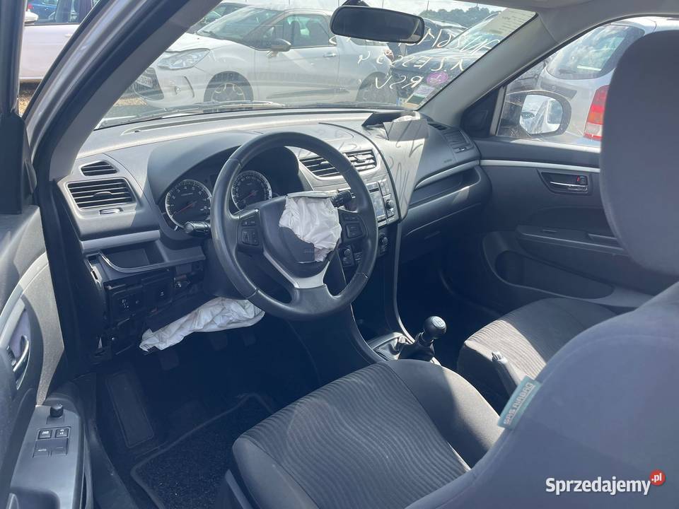 SUZUKI Swift 12 VVT 94 So Color DB701 Opole
