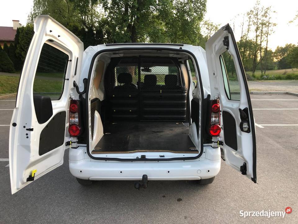 CITROEN BERLINGO 2017r 16 100 ZADBANE AUTO manualna