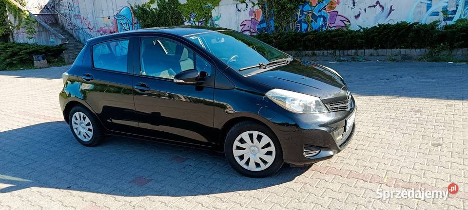 Toyota yaris kamera cofania ekran dotykowy ESP Samochody osobowe Tychy