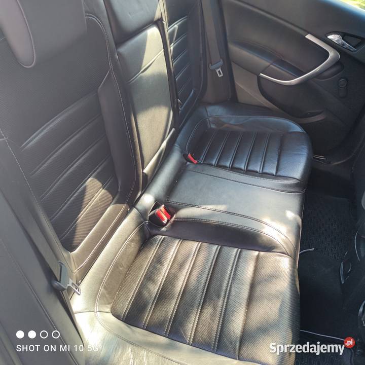 Opel Insignia kombi 20t lpg Bujaków