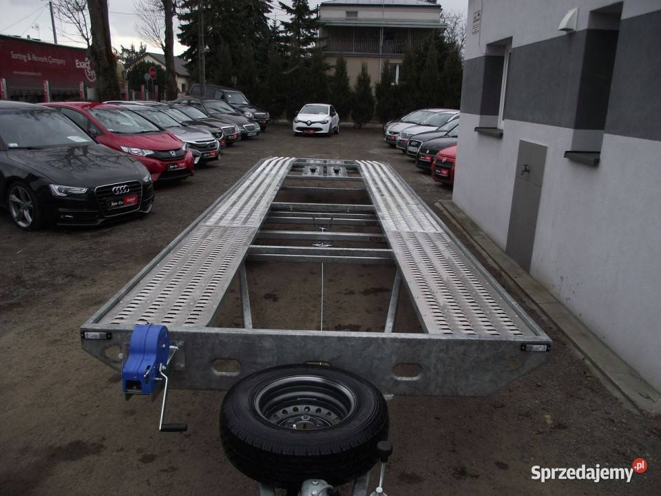 do przewozu samochodów Rydwan W7B32 sprzedam