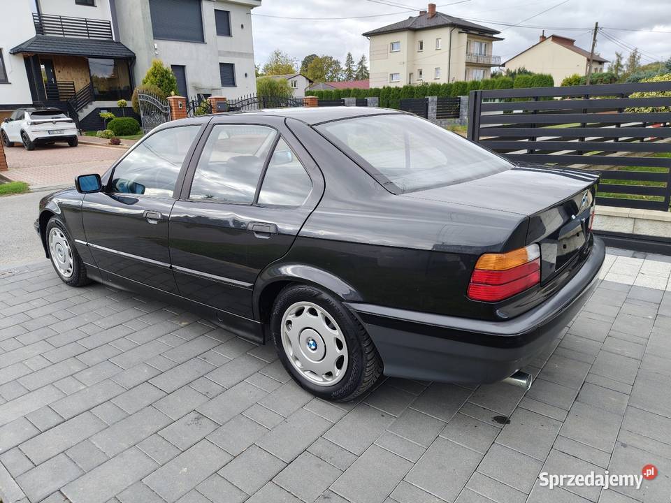 Piękne BMW E36 318i z Niemiec Przebieg 137 nieuszkodzony