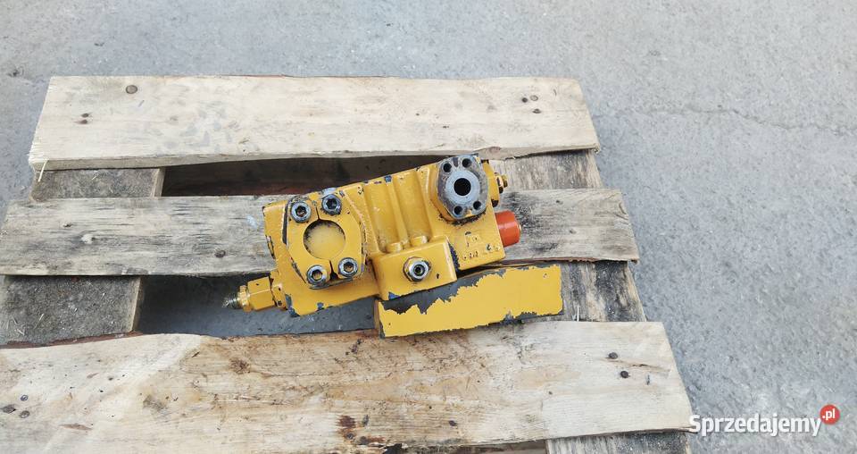 7 WYJŚĆ KOSTKA ZAWÓR ZAMEK HYDRAULICZNY LIEBHERR świętokrzyskie Kielce