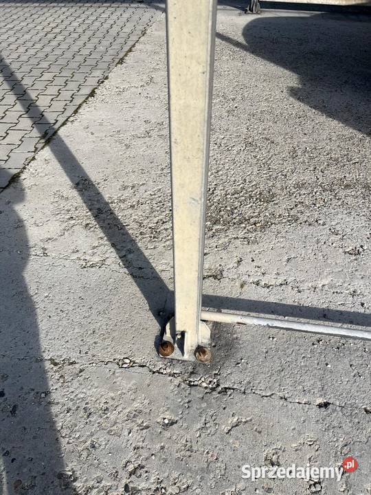 Wiata zadaszenie konstrukcja stalowa myjni Busko-Zdrój sprzedam