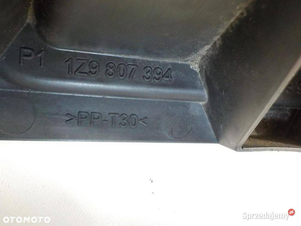 129807394 ŚLIZG MOCOWANIE PRAWY TYŁ SKODA