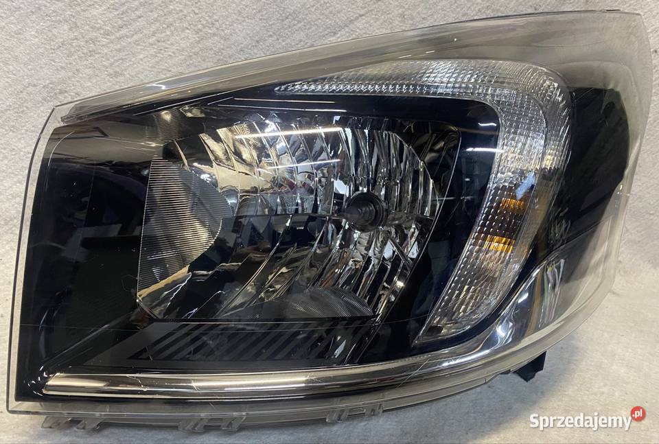 OPEL VIVARO B LAMPA LEWA PRZEDNIA PRZÓD ZWYKŁA Lampy przednie Jasienica