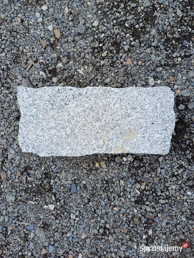 Obrzeża granitowe łupane 10x20x40 Obrzeża i palisady Zielonki