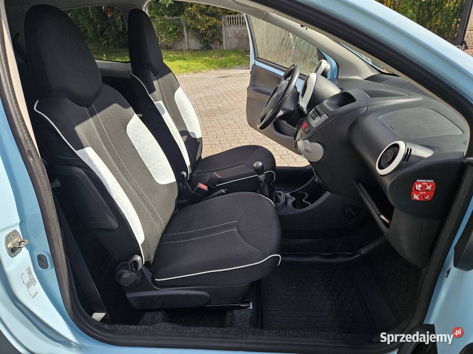 Citroen C1 1 0benz 2013 ciekawy kolor 1000cm3 C1 Mogilno