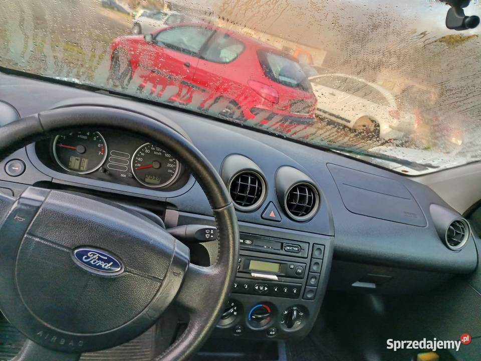 Ford Fiesta 14 59 kW 2004 r dawca części Części samochodowe Szklarka Myślniewska