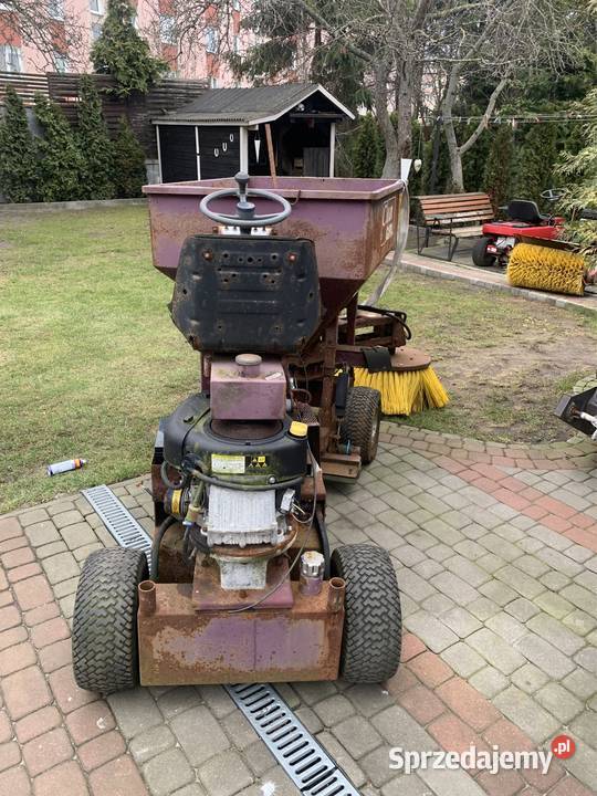 Mini paszowóz spalinowy Clean Girl Gdańsk