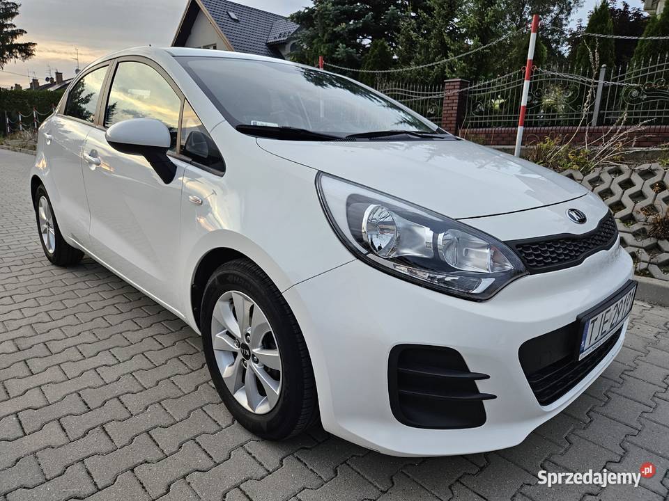 Kia Rio 2016 przebieg 51600 salon Polska I serwisowany w ASO podkarpackie