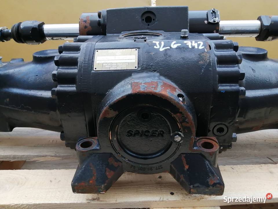 Atak kompletny tył JLG 742 Spicer Wilkowo