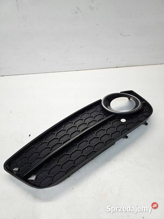 KRATKA ATRAPA ZDERZAKA LEWA AUDI A5 8T 8T0807681 osobowe