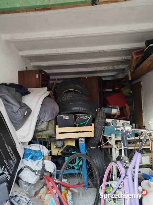 Garaż murowany w szeregowcu Jeżyce Poznań