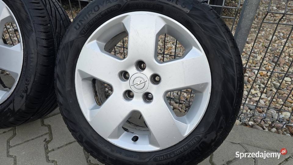4x Opony Letnie Uniroyal RainSport 5 20555 R16 Szczecinek
