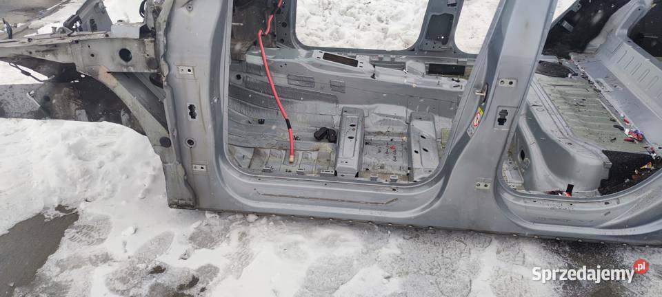 ĆWIARTKA PRÓG BOK LEWA STRONA AUDI Q5 8R osobowe