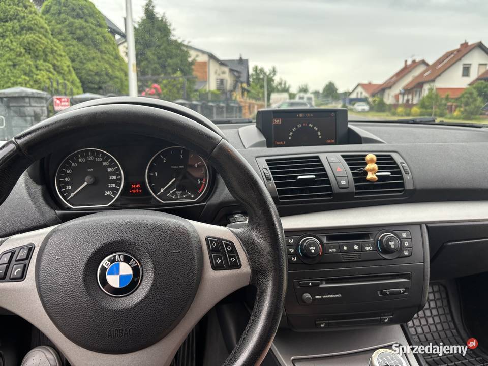 BMW 118d 2006 Nawigacja Grzane fotele czujniki Nysa