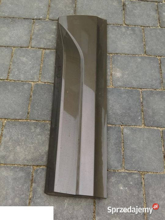 AUDI Q3 8U0 LISTWA PRAWY TYŁ Kozubszczyzna